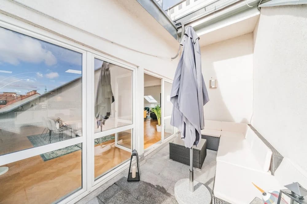 250Sqm Sauna Terrace Fireplace Ac - photo 7
