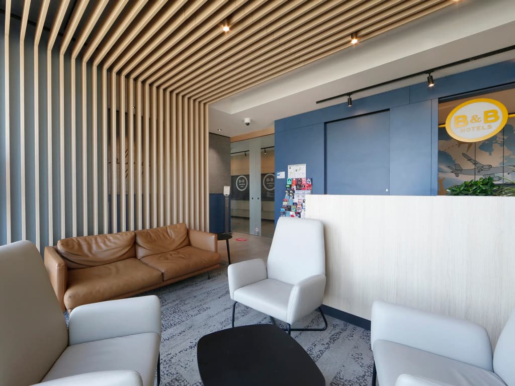 B&B Hotel Berlin-Airport - photo 2
