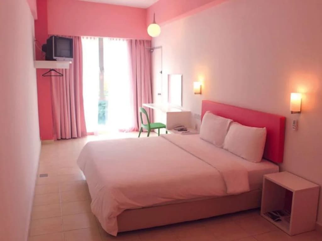 YY38 Hotel - photo 3