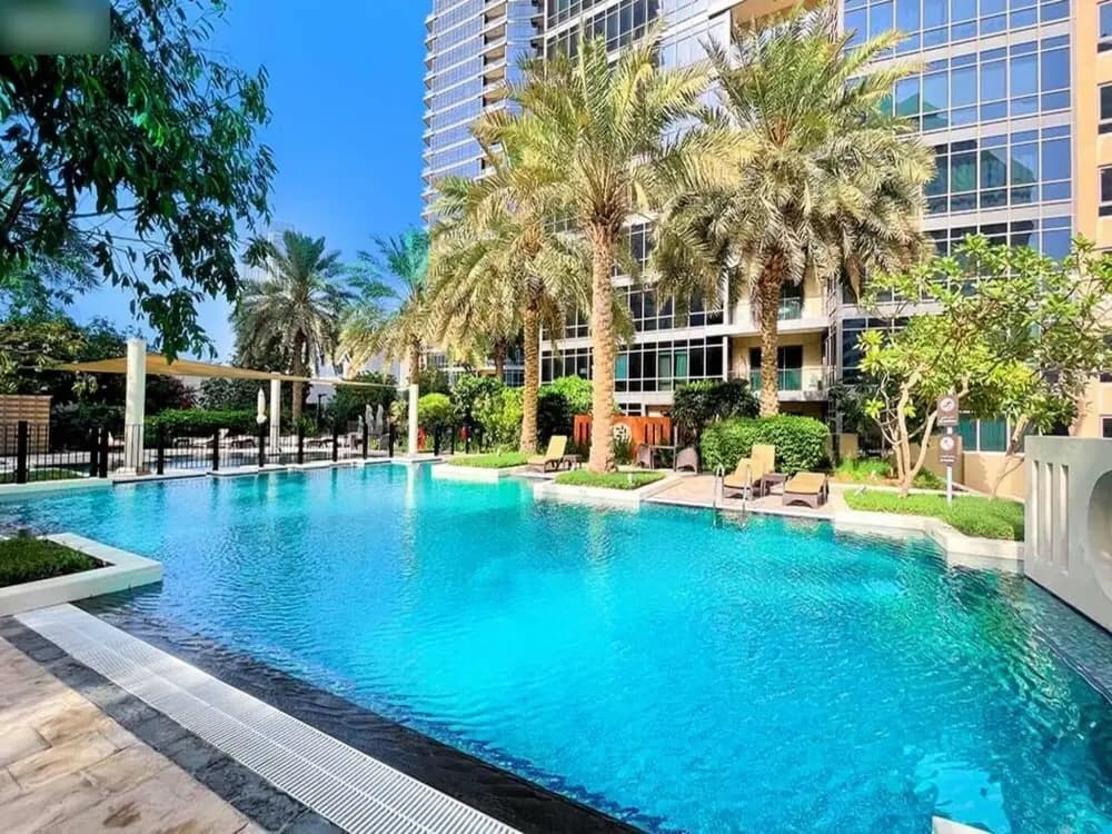 Amazing 1BR APT Downtown - photo 14