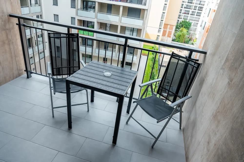 WestSide Apartments by FirstHost - photo 13