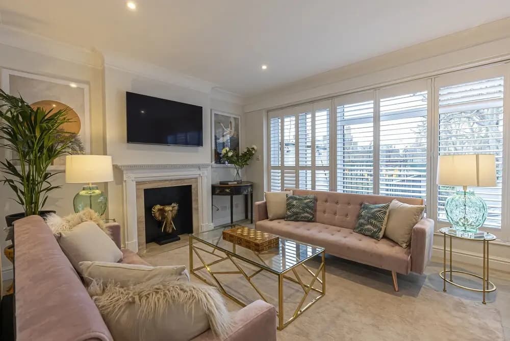 JOIVY Exclusive 3Br Home W/ Terrace In Chelsea - photo 6
