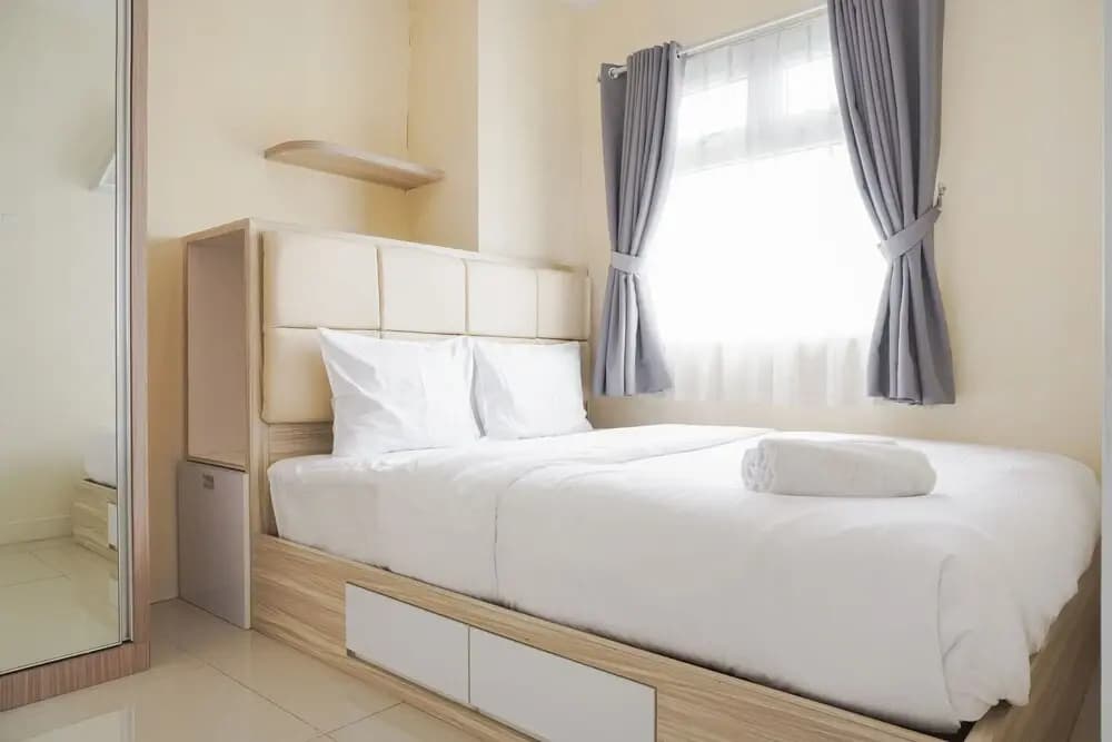 Vibrant 2Br With Sofa Bed Apartment At Green Pramuka City - photo 4