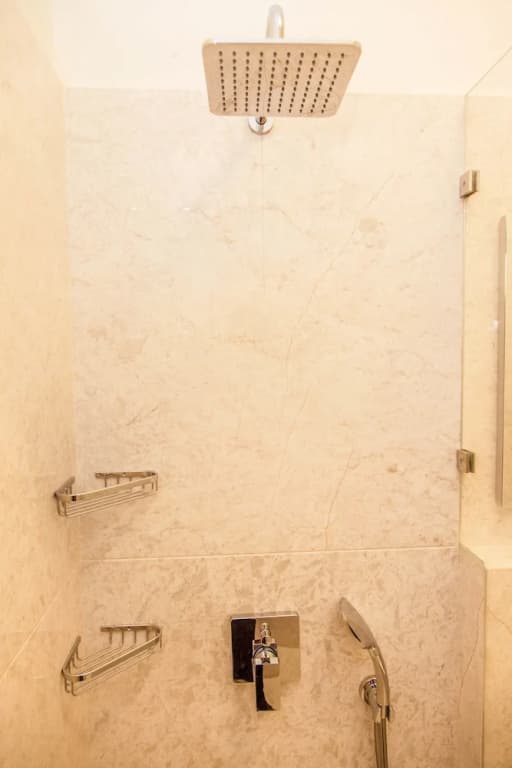 A Chic Kolonaki Apartment in Central Athens - photo 8