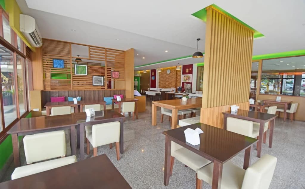 V Residence Chiangmai Hotel - photo 14