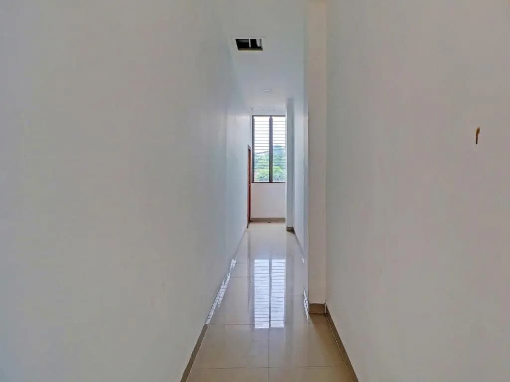 Capital O 92039 Runways House - photo 11