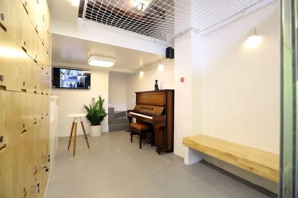 Banana Inn Hostel - photo 1