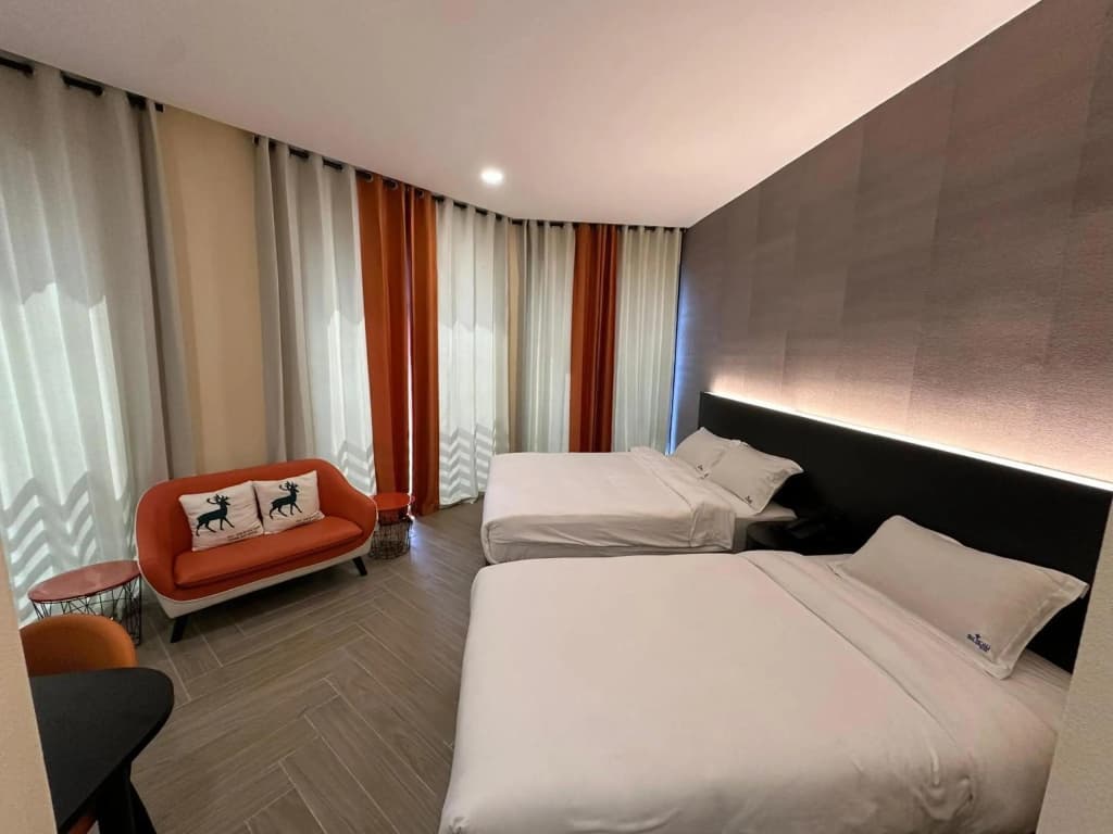 S Hotel - photo 29