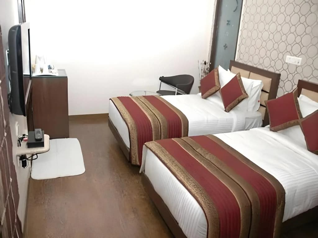 Fabhotel Atithi - photo 3