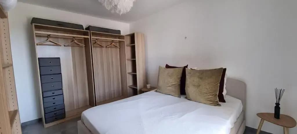 Nice 40m With Wifi Balcon Near The City - photo 3