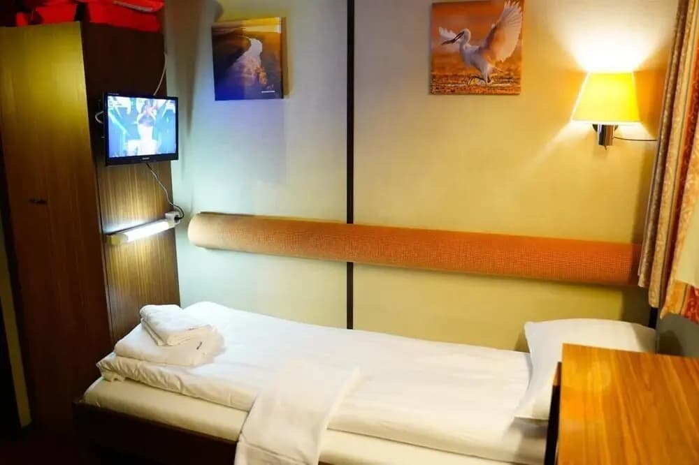 MS Diana Hotel - Cruises - photo 1