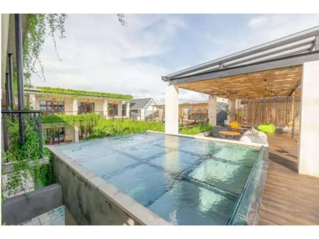 Canggu Hype Suites - photo 14
