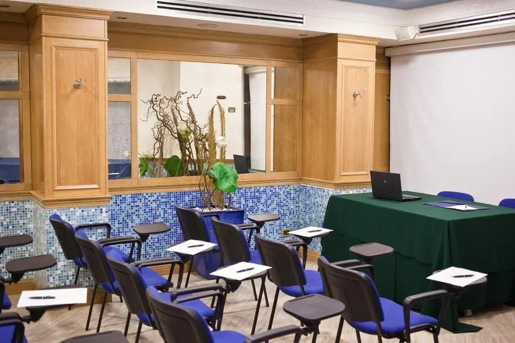Hotel Barberini - photo 21