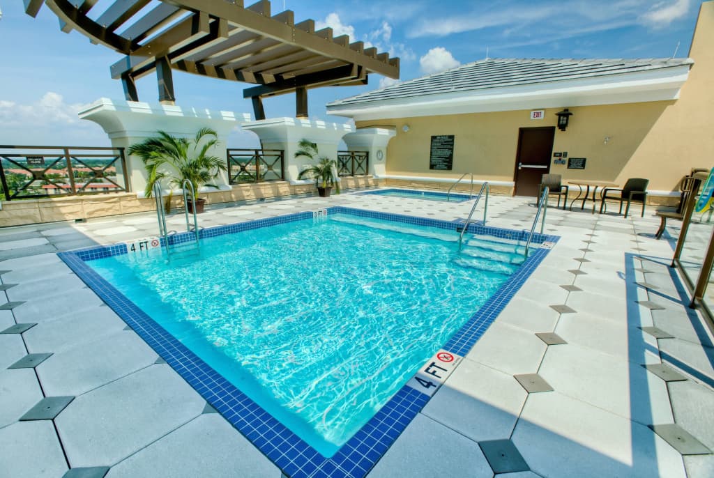 Ramada Plaza by Wyndham Orlando Resort & Suites Intl Drive - photo 26