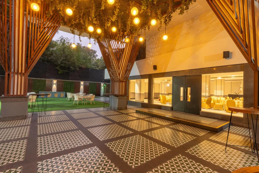Park Inn by Radisson New Delhi Lajpat Nagar - photo 16