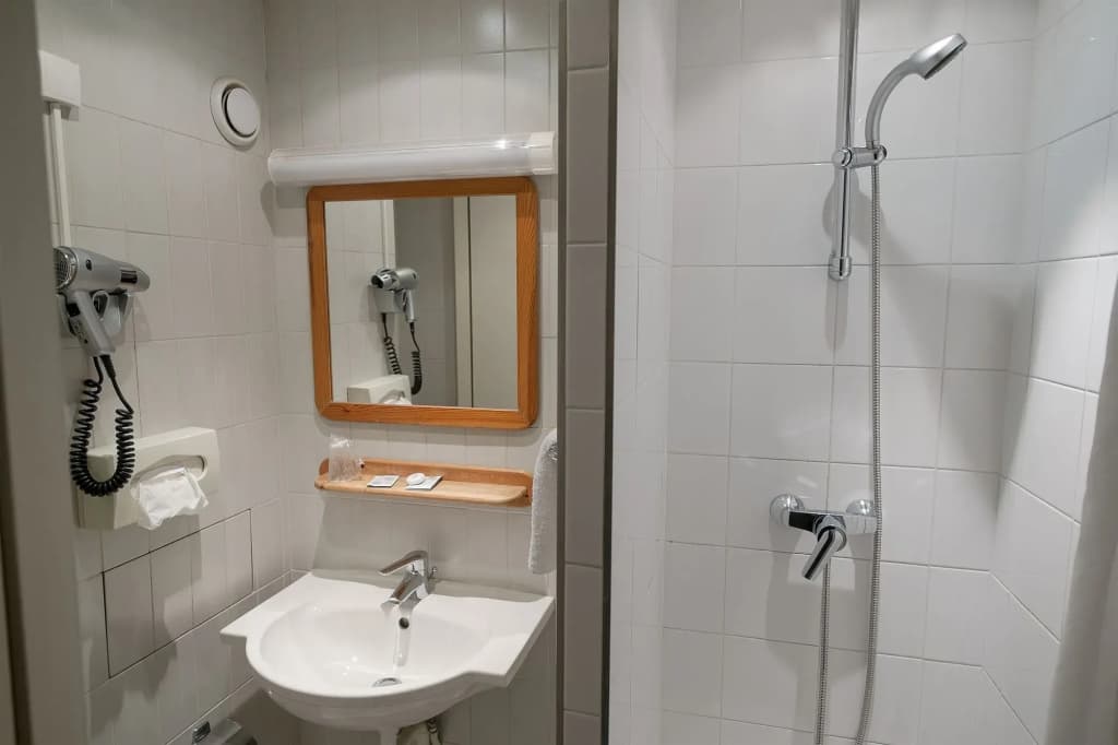 Trendy Canette Hotel - photo 8
