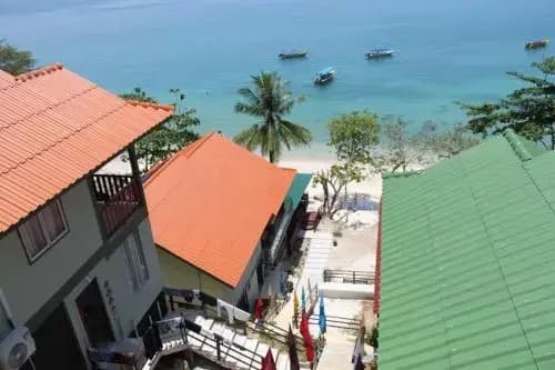 Perhentian Chomel Chalet - photo 14