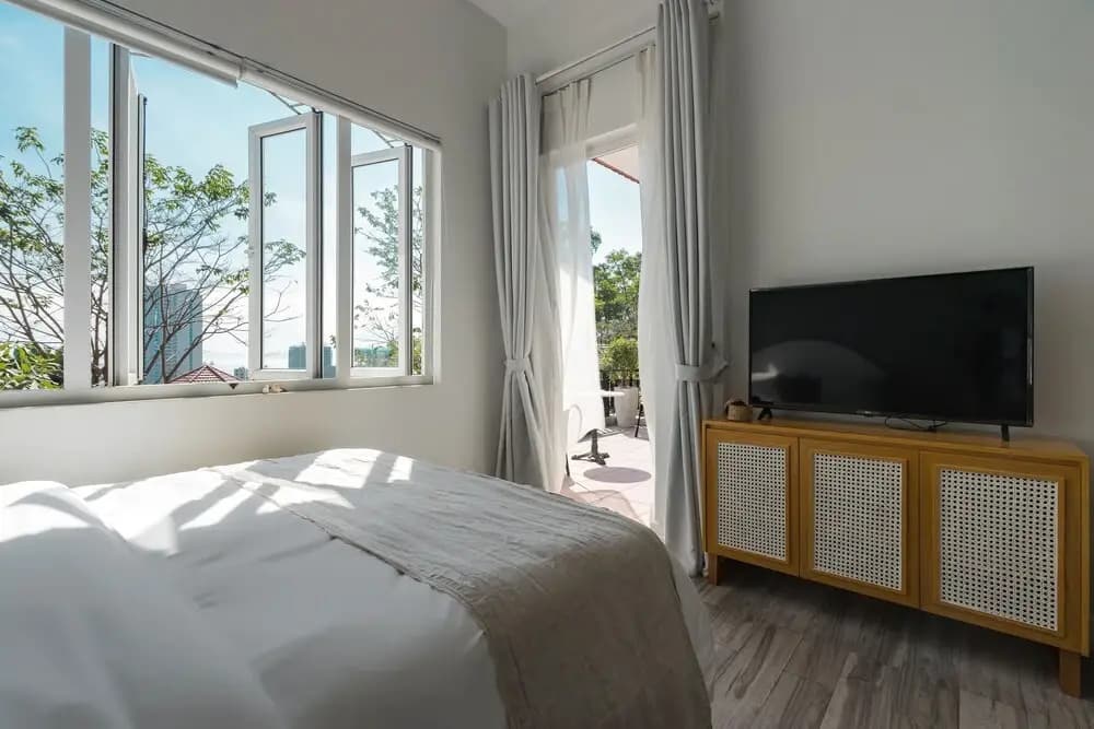 Oreka Homestay Halong - photo 3