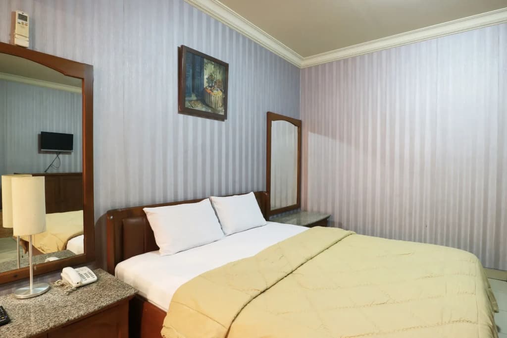 Hotel 678 Kemang - photo 4