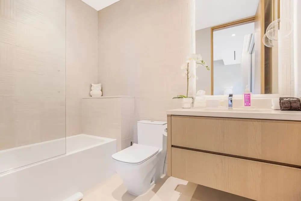 Hutton Modern - photo 9