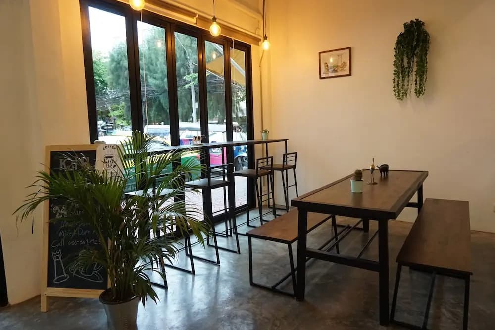 Krit Hostel - photo 18