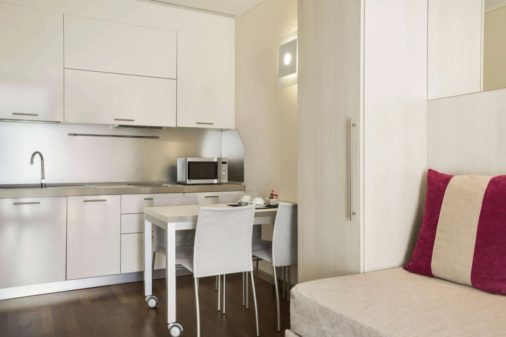 Hotel Ramada Plaza by Wyndham Milano - photo 11