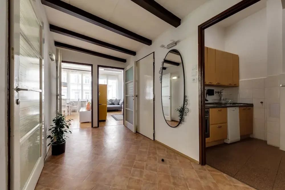 Prague city center apartment - photo 13