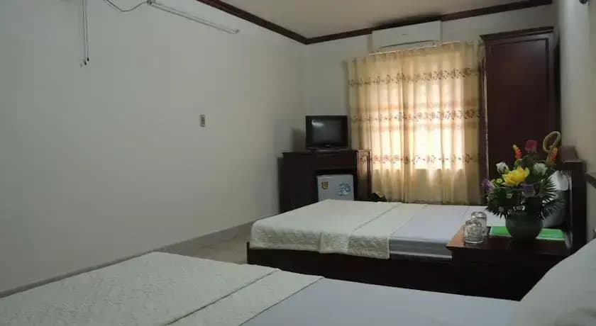 The Ky Moi Hotel - photo 18