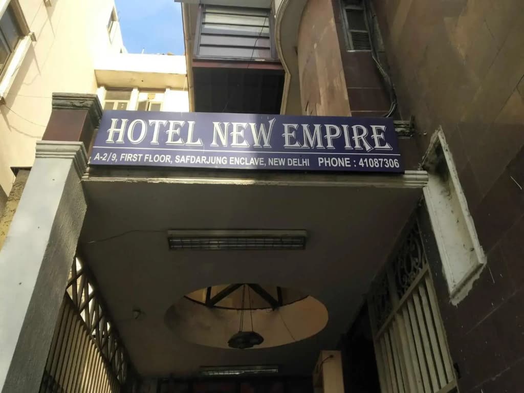 Hotel New Empire - photo 3