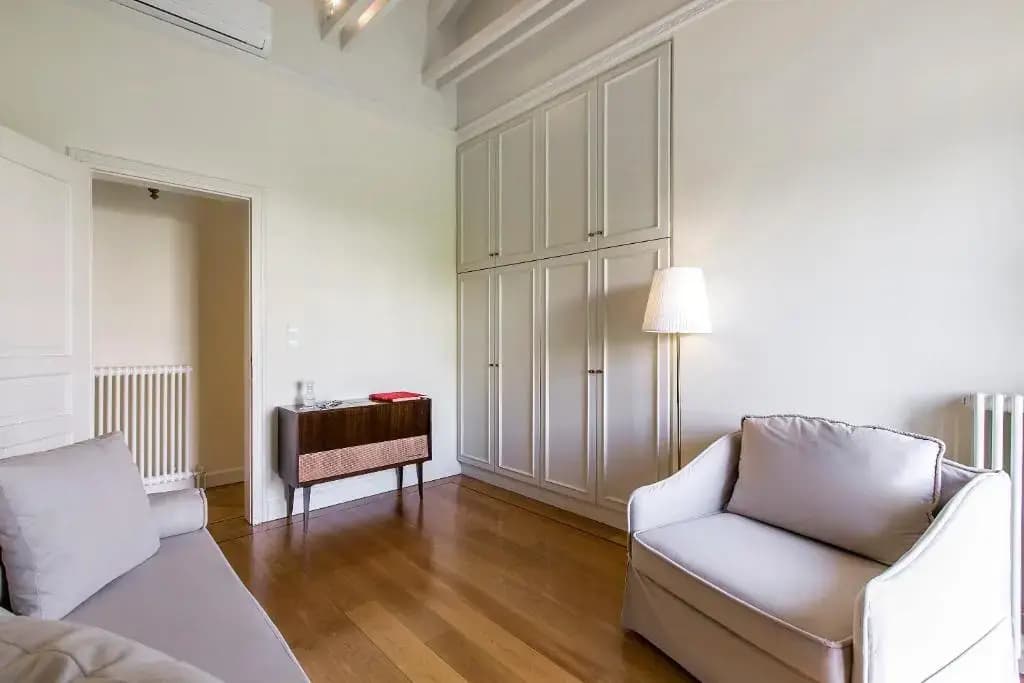 Aerides 3 Luxury Suites - photo 2