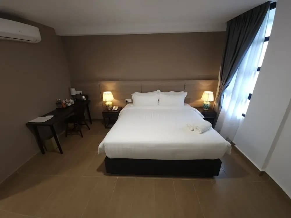 Yu Hotel Chinatown - photo 5