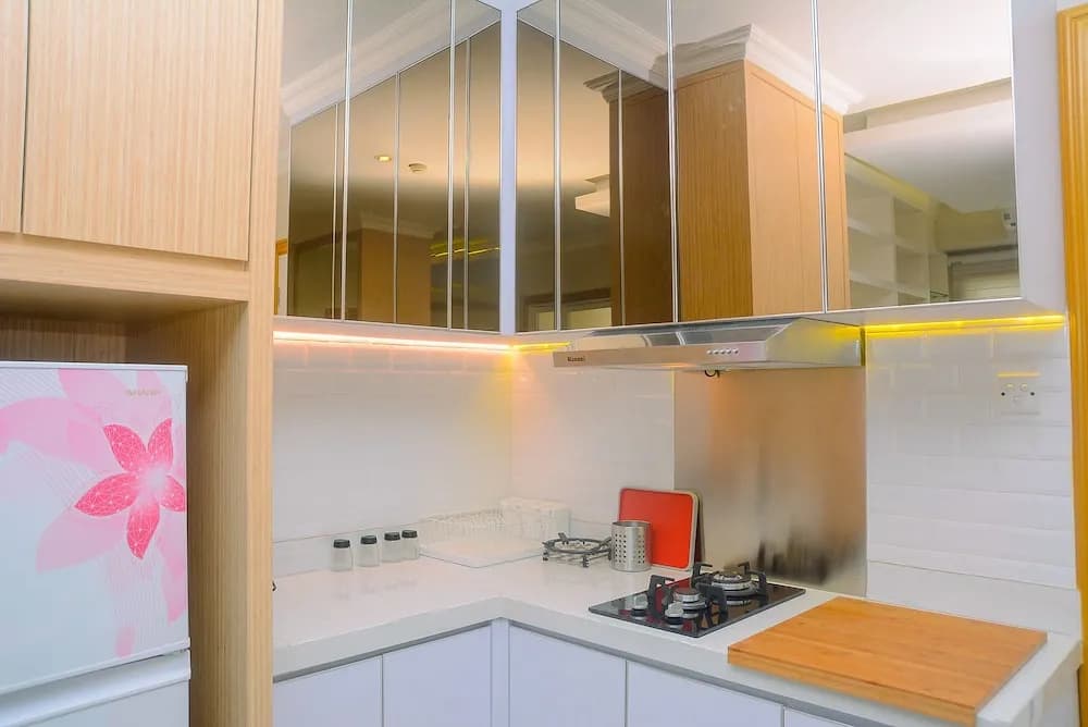 Modern Studio at Titanium Square Apartment - photo 12