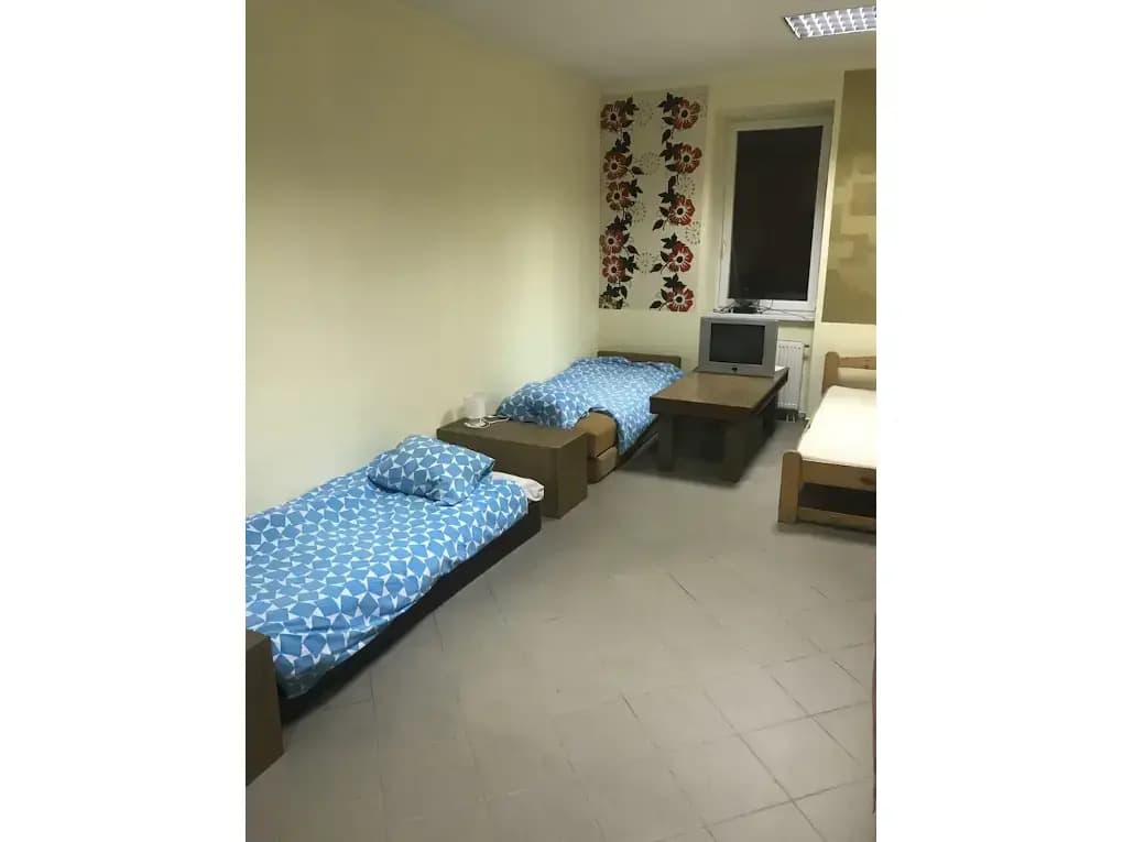 Konvoj szálló - photo 3