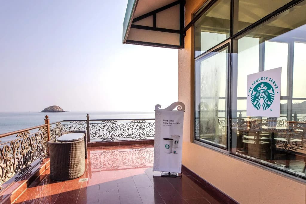 Royal Beach Hotel & Resort - photo 29