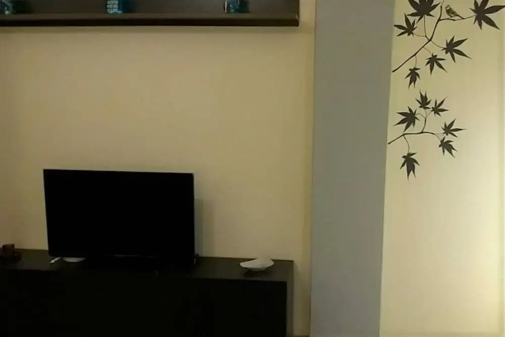 Funky Apt in Central Athens • 5' from Metro! - photo 2