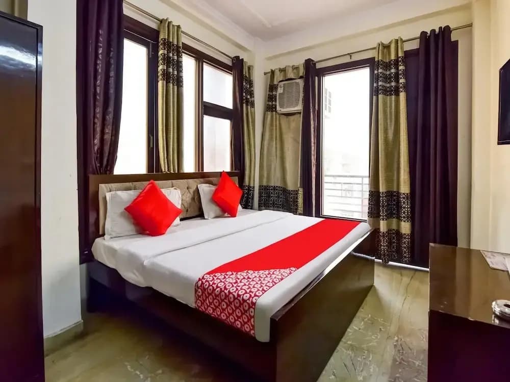 South Delhi Inn - photo 4