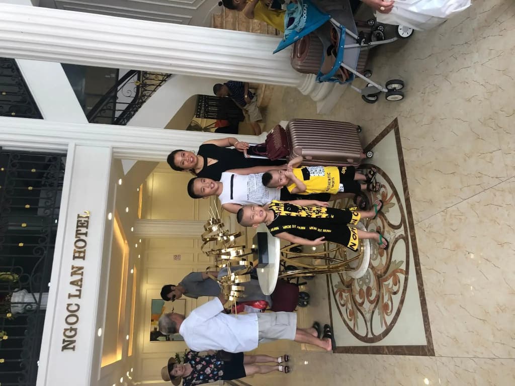 Ngoc Lan Halong Hotel - photo 14