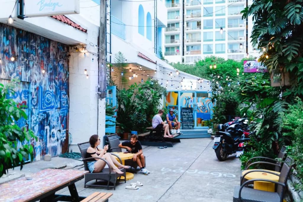 Bodega Bangkok Hostel - photo 12