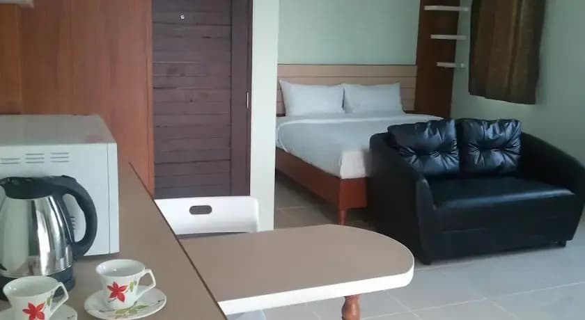 Cheewa Service Apartment - photo 4