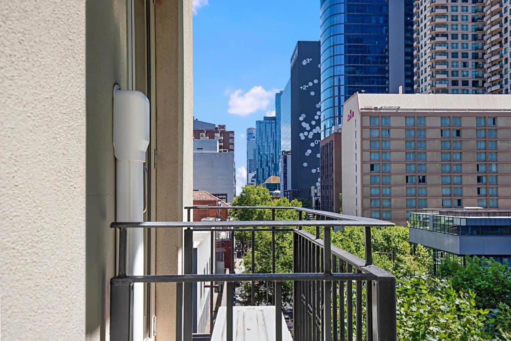 Comfort Apartments Melbourne Central - photo 20
