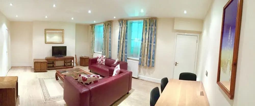 Hadleigh Hotel - photo 11