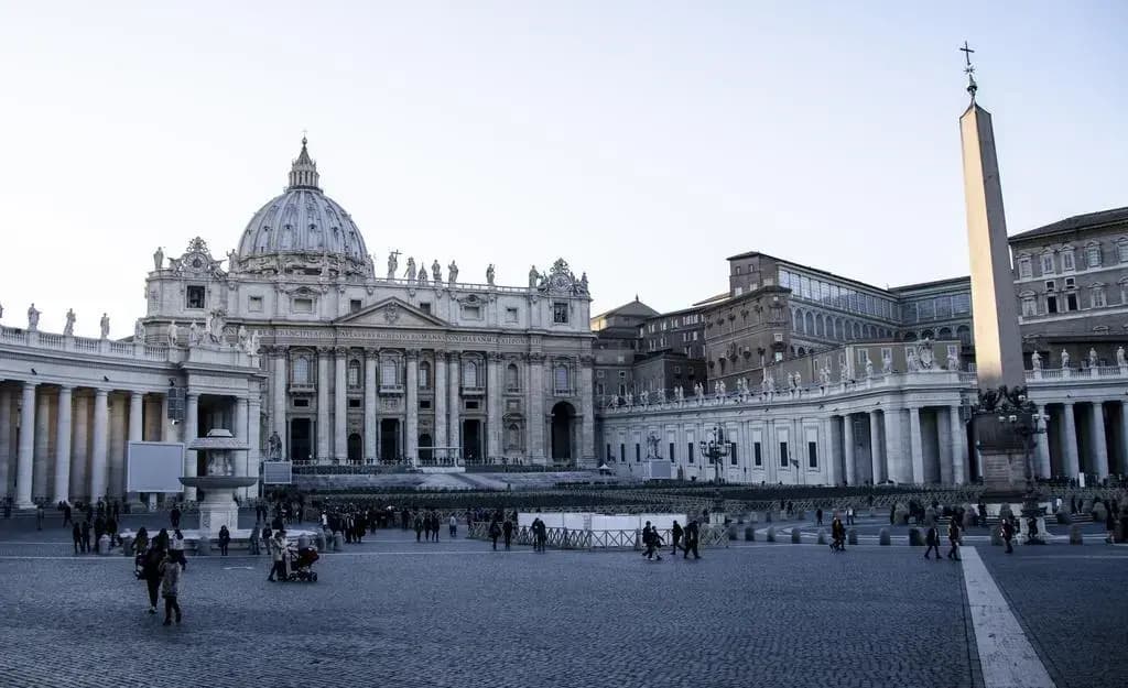 Vatican's Stay - photo 9