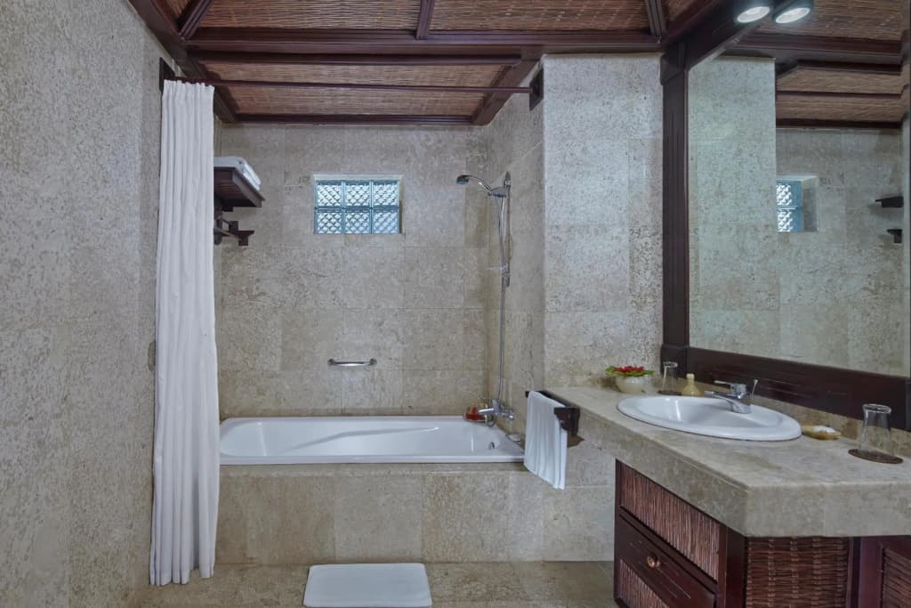 Hotel Tjampuhan Spa - photo 10