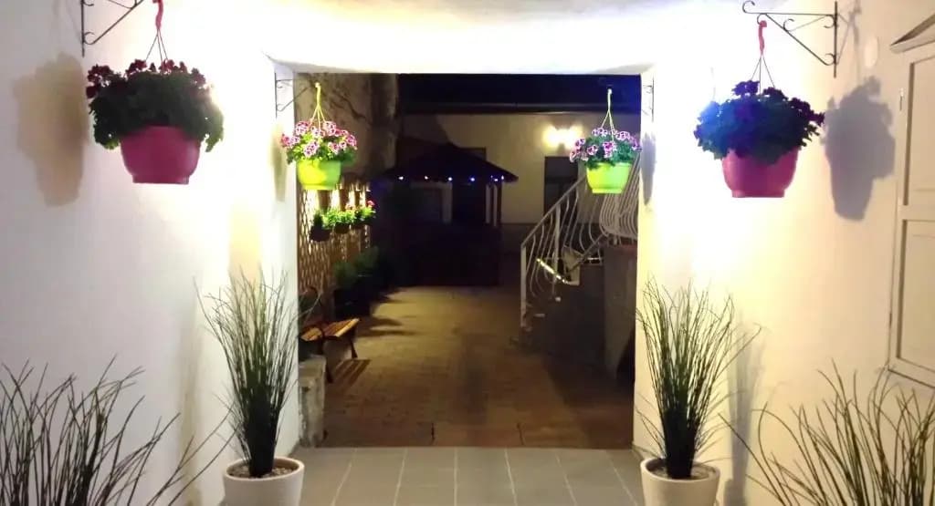Garden House Budapest - photo 11