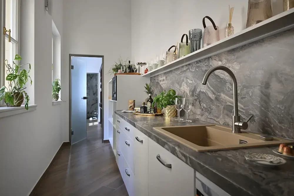 Kaiserstein Palace Apartments - photo 19