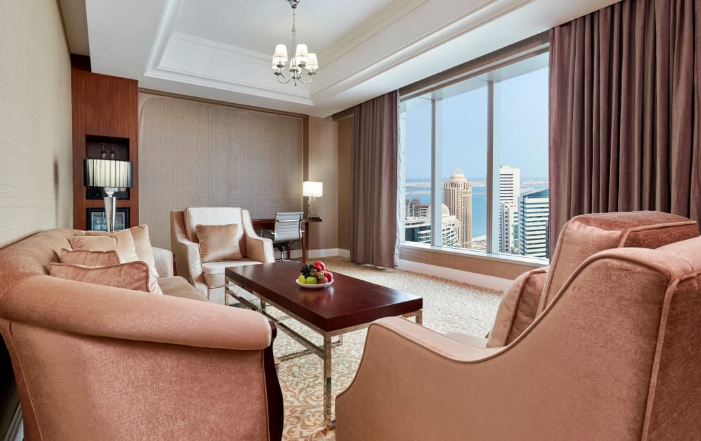 Best Plaza Hotel West Bay - photo 12