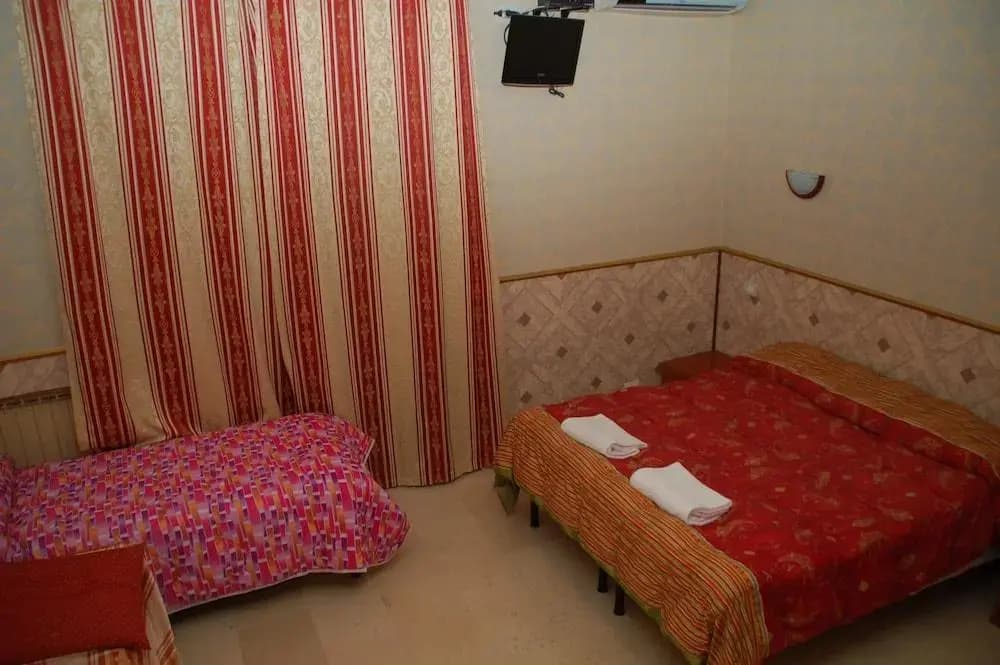 Cristina's Residence - photo 6
