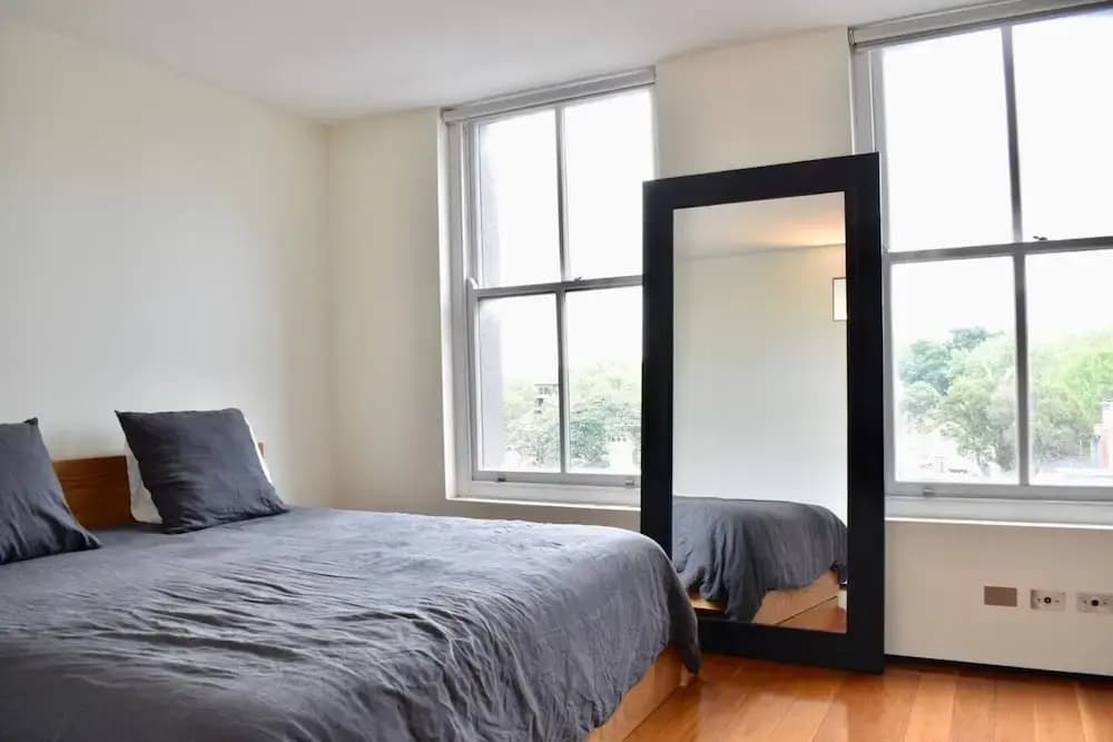 New York Loft Style Flat in Surry Hills - photo 3