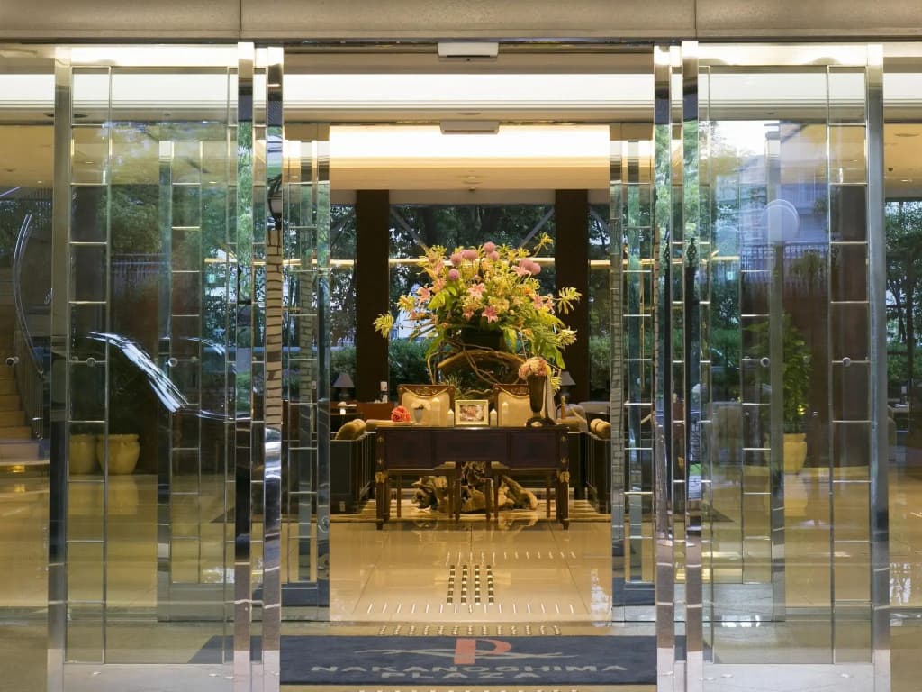 Nakanoshima Plaza - photo 2