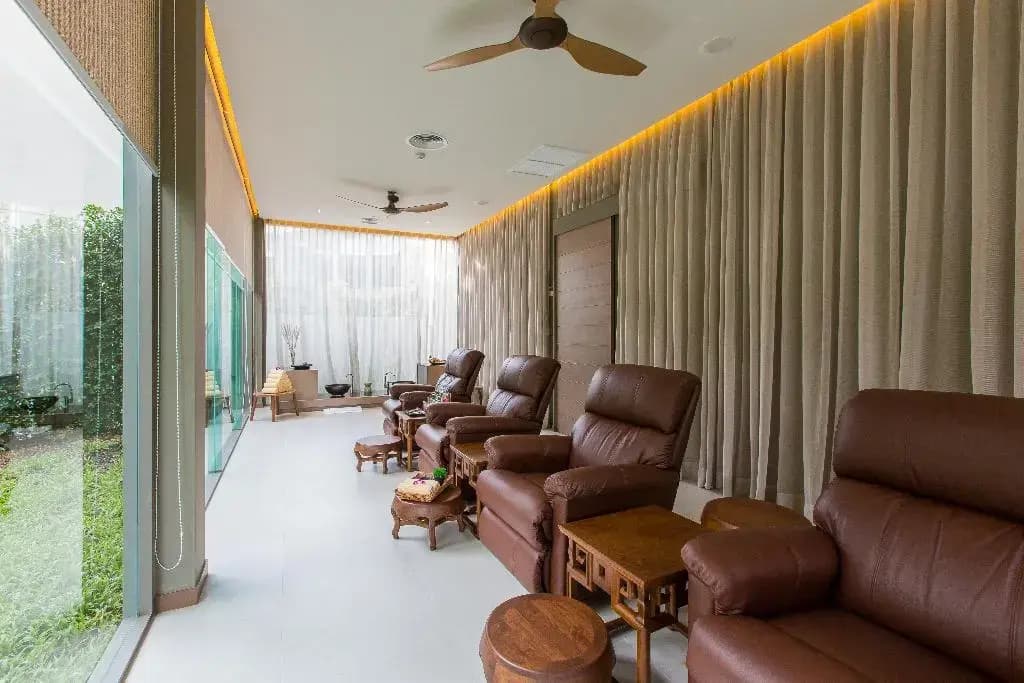 AtEase Phuket Patong - photo 17